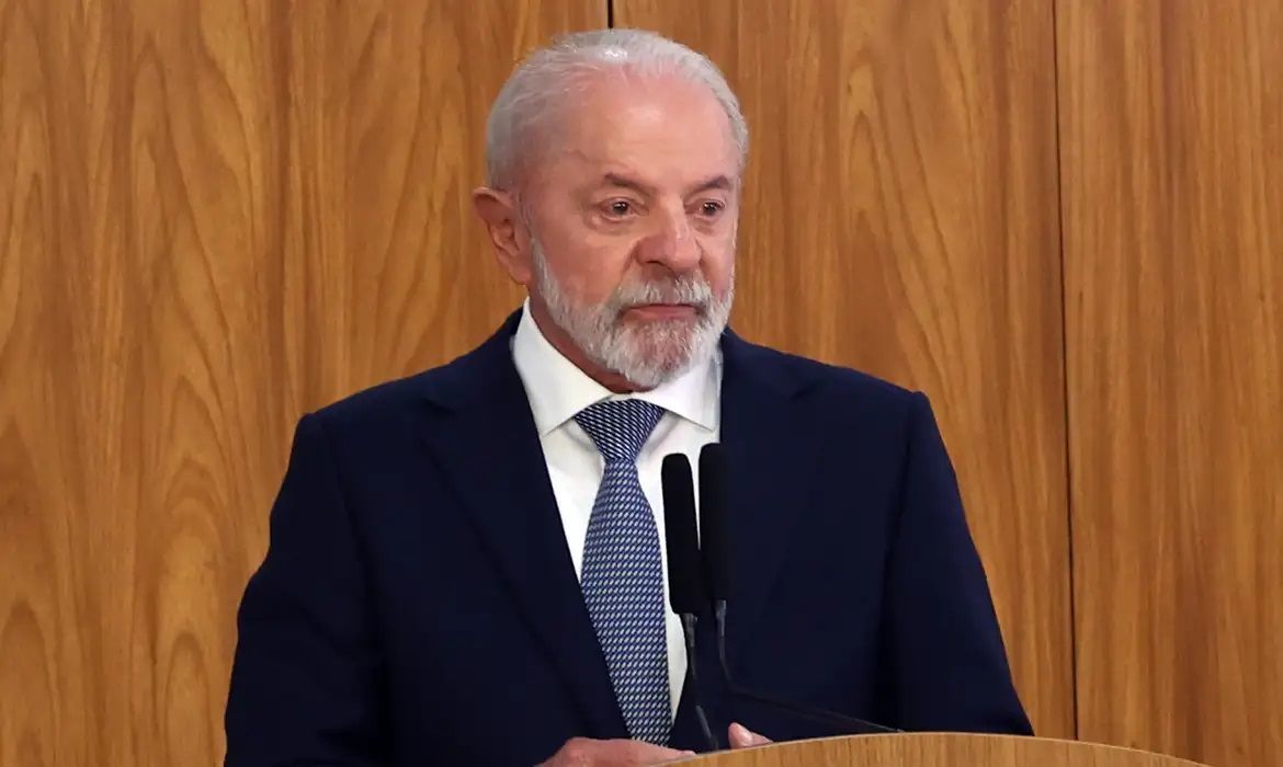 Lula exalta 