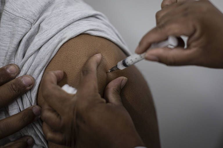 Ministério da Saúde libera vacina contra gripe para todos com mais de 6 meses