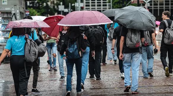 Defesa Civil mantém alerta para chuvas em São Paulo