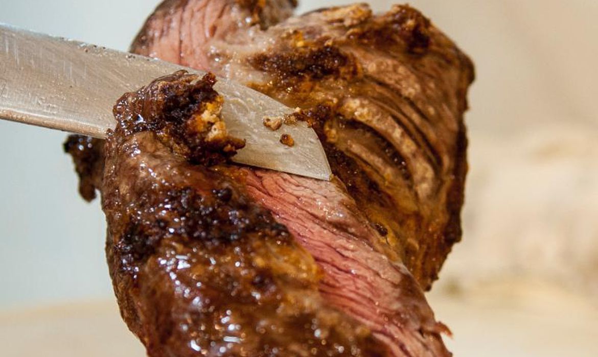 Reino Unido retira controle reforçado para carne brasileira