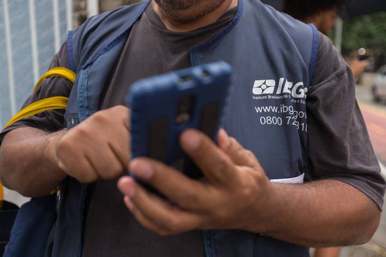 Queda de respostas após pandemia desafia pesquisa de desemprego do IBGE