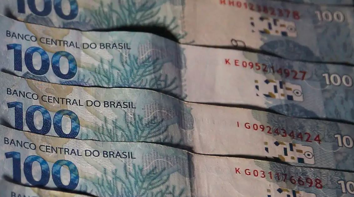 Mercado eleva previsão da inflação de 3,8% para 3,86% em 2024