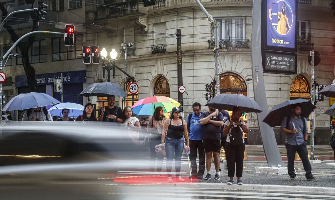 Brasil terá chuva no Sul e Sudeste