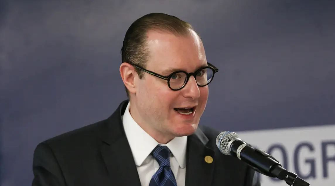 Zanin vota por anular acórdão sobre revisão da vida toda no INSS
