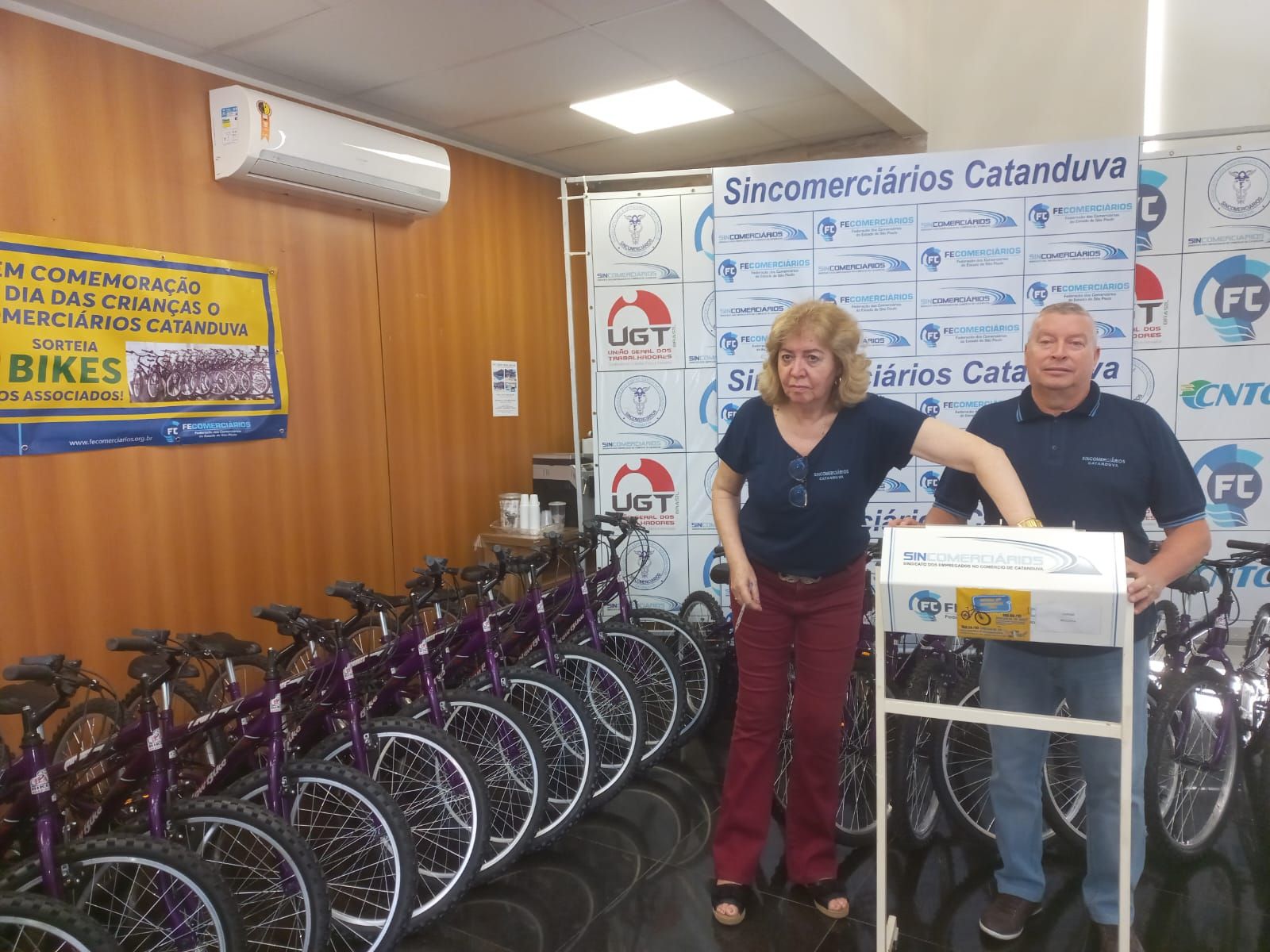 Sincomerciários Catanduva faz entrega de 30 bicicletas a filhos dos associados nesta quinta (12)